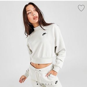 NIKE WOMEN’S  FLEECE MOCK NECK CROP SWEATSHIRT